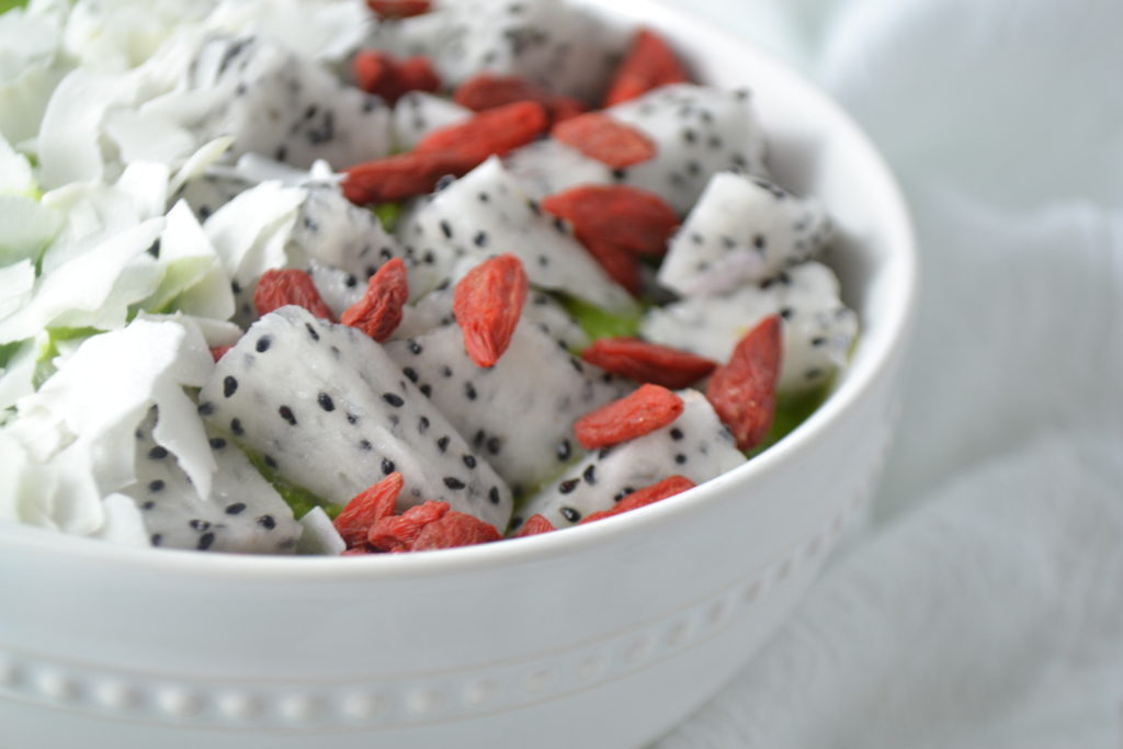 Tropical Green Smoothie Bowl - Fridge to Fork